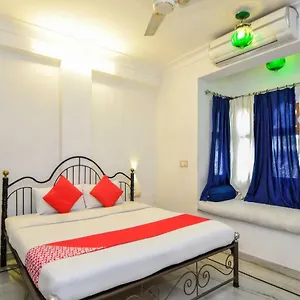 Inn Oyo 10704 Haveli